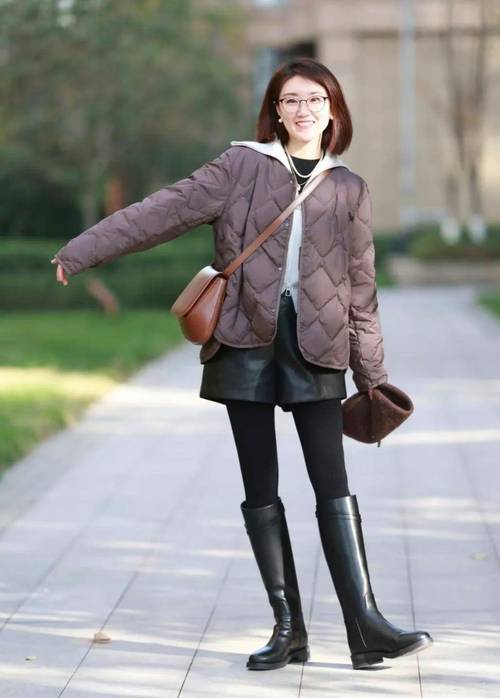 刘黑仔电视剧刘黑仔电视剧麦剑峰落难街头被美女救 刘黑仔电视剧刘黑仔电视剧麦剑峰落难街头被美女救