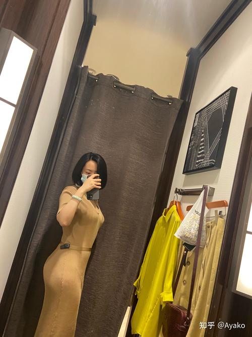 集体舞荷塘月色 荷塘月色舞蹈教程简单 集体舞荷塘月色 荷塘月色舞蹈教程简单