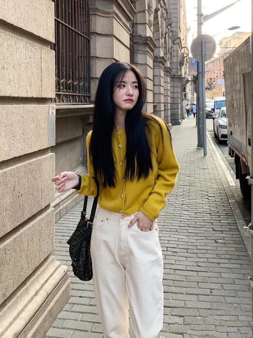 女明星红毯尴尬瞬间(女明星红毯的尴尬 是故意还是无意？)
